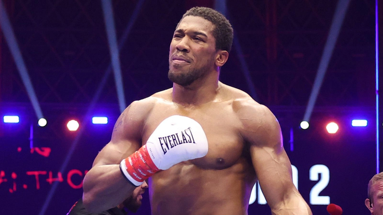 Anthony Joshua Halts Kristian Prenga in Round Two After Early Scare